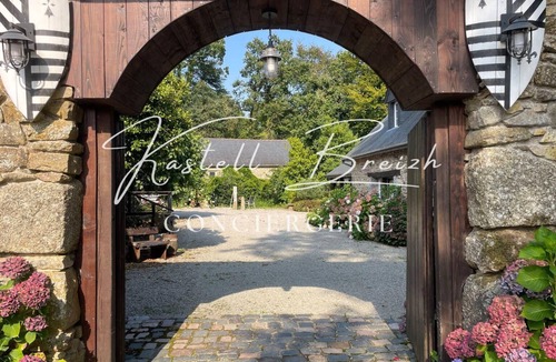 Saint-Gilles-Pligeaux House | Holiday house St Nicolas du Pélem for 1 - 4 persons with 2 bedrooms - Holiday house