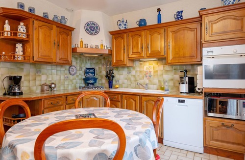 Verthemex Villa | Holiday Villa "Maison dans un parc de verdure" with Mountain View, Wi-Fi & Terrace
