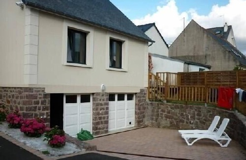Pleneuf-Val-Andre House | Holidays 20 meters from the large beach, comfortable, 2 to 8 people