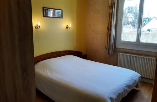 Saint-Pierre-Quiberon Hotel | Home des Pins SARL