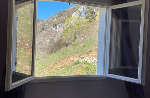 Salvezines House | Home with Stunning Views in Salvezines