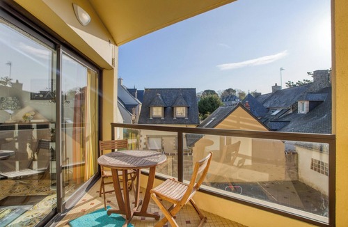 Saint-Jacut-de-la-Mer Apartment | Homerez - Apartment in Saint-Jacut