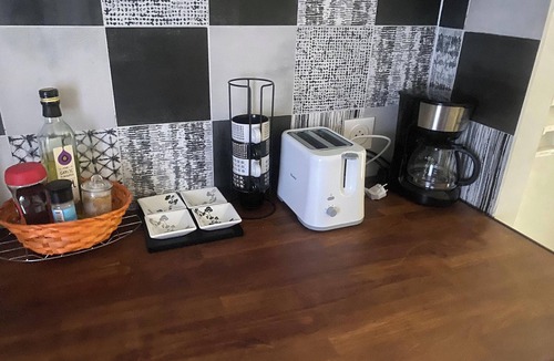 Stains Apartment | Homerez - Apt. in Stains, free Netflix