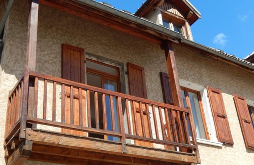 La Grave Apartment | Homerez - Beautiful appartement for 5 ppl. with balcony at La Grave