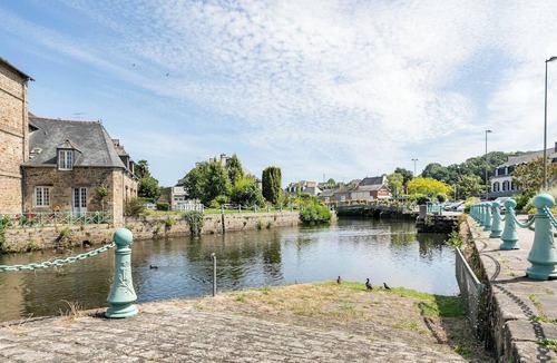 Plancoet Apartment | Homerez - Beautiful appartement for 4 ppl. with garden at Plancoët