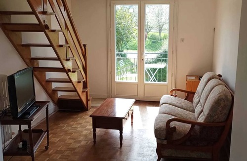 Saint-Brieuc Apartment | Homerez - Beautiful apartement for 6 ppl. with garden at Saint-Brieuc