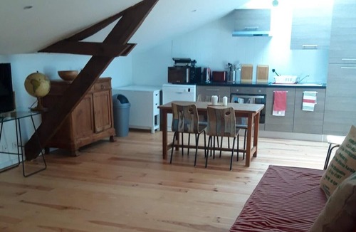 Saubrigues House | Homerez - Big house for 14 ppl. with terrace at Saubrigues