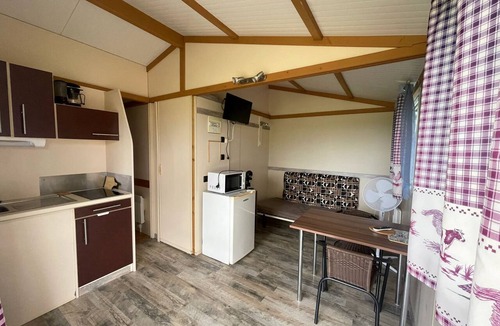 Chazemais Ski Chalet | Homerez - Chalet near Chazemais
