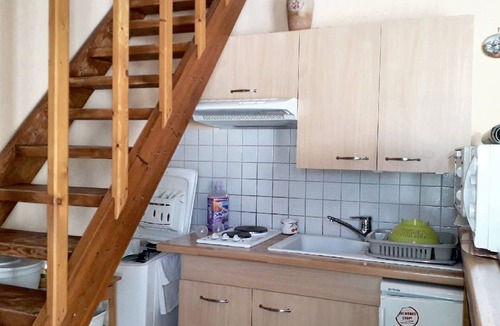 Estivareilles House | Homerez - Charming House with Pool in Estivareilles