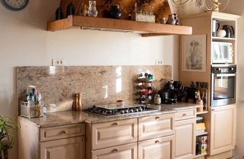 Montoldre House | Homerez - Charming House in Montoldre, Garden