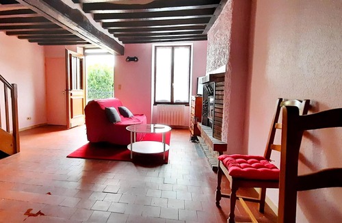Saint-Amand-en-Puisaye House | Homerez - Nice house with garden and terrace & Wifi