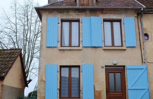 Saint-Amand-en-Puisaye House | Homerez - Nice house with garden and terrace & Wifi