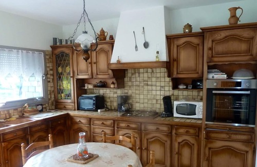 Hillion House | Homerez - Great house 4 km from the beach for 8 pers. with garden in Hillion