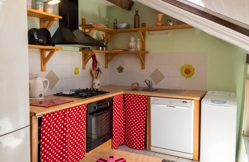 Pierrefiche House | Homerez - Holiday home Pierrefiche