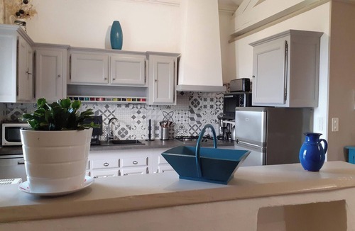 Saint-Laurent-Lolmie House | Homerez - House in Lendou-en-Quercy
