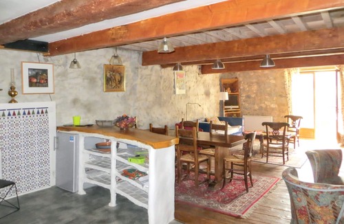 Comus House | Homerez - House in Comus - mountain view