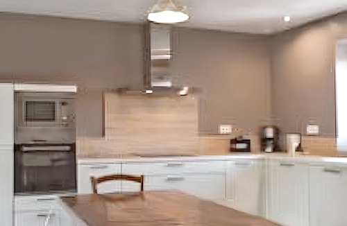 Saint-Martin-de-Lamps House | Homerez - House in quiet Levroux