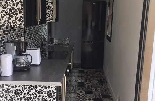 Saint-Hernin House | Homerez - House in Saint-Hernin
