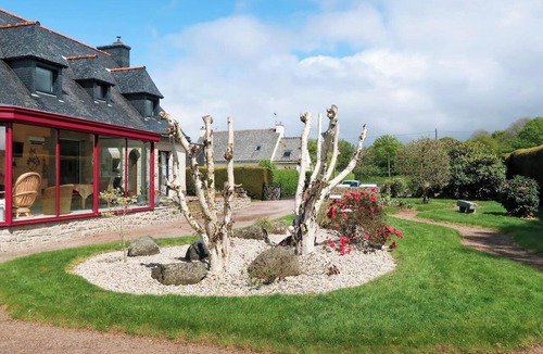Pedernec House | Homerez - House Pédernec garden