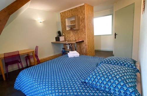 Cherbourg-en-Cotentin Apartment | Homerez - Studio in Cherbourg
