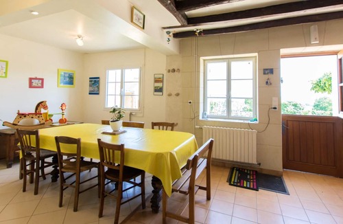 Loir en Vallee House | Homerez - Spacious house for 8 ppl. with terrace at Ruillé-sur-Loir