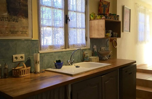 Ceret House | Homerez - Spacious house for 7 ppl. with garden and terrace at Céret