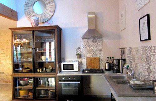 Cabariot House | Homerez - Spacious House in Cabariot, 180m², Garden