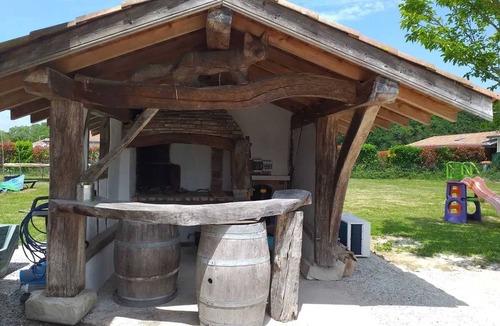 Sainte-Marie-de-Gosse Villa | Homerez - Villa in Sainte-Marie-de-Gosse