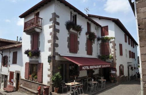 Saint-Jean-Pied-de-Port Hostel | Hostel20 Ramuntcho