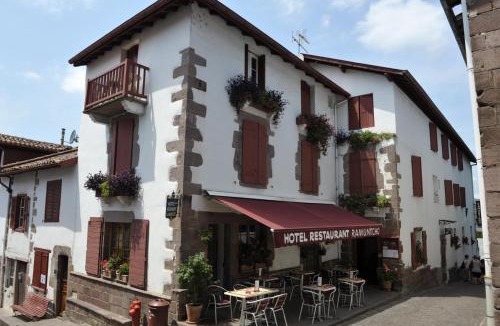Saint-Jean-Pied-de-Port Hostel | Hostel20 Ramuntcho