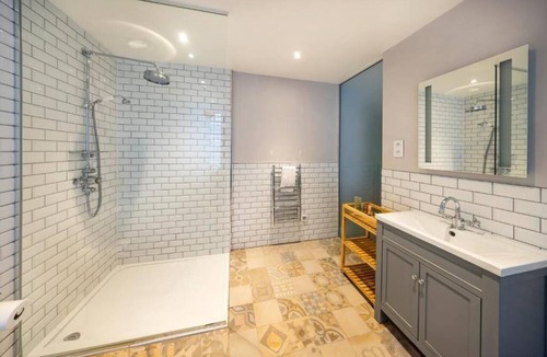 La Chartre-sur-le-Loir Hotel | HOTEL DE FRANCE