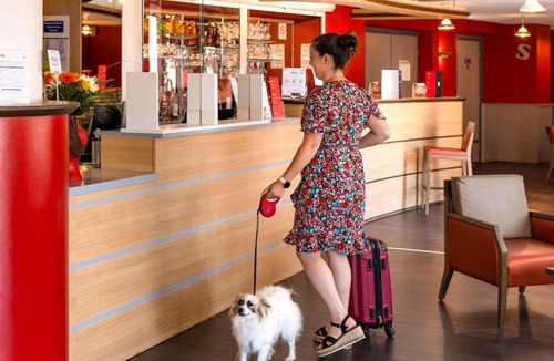 Autun Hotel | Hotel ibis Autun