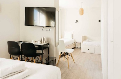 Locmariaquer Hotel | Hotel La Voile