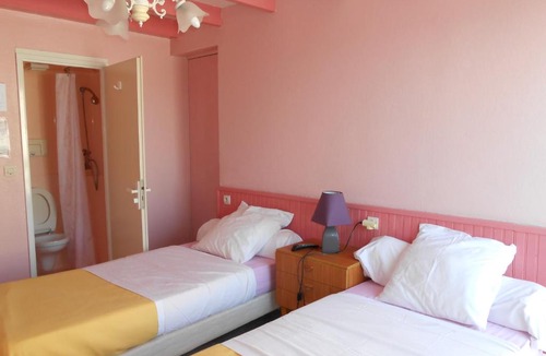 Rochefort Hotel | Hotel Le Cargo