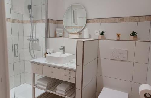 Reynes Hotel | Hotel Le Mas Trilles