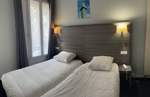 Saint-Fargeau Hotel | Hotel Lilas Gambetta