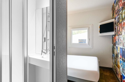 Plougastel-Daoulas Hotel | hotelF1 Brest Sud Plougastel (renovated)