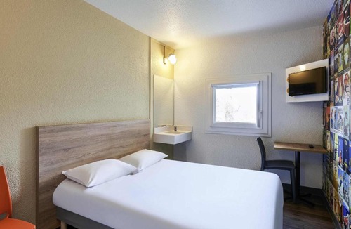 Collegien Hotel | hotelF1 Marne la Vallée Collégien