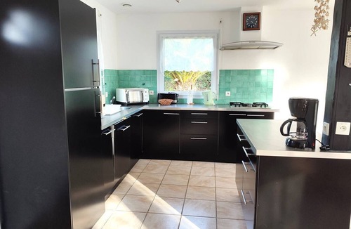 Pleumeur-Bodou House | House 200m from the beach with closed garden in ILE GRANDE