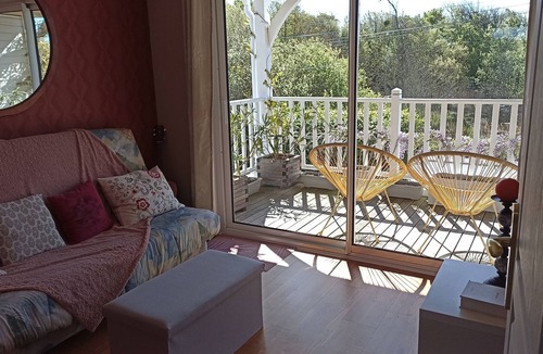 Larmor-Plage House | House 200m from the beach, sea view, garden
