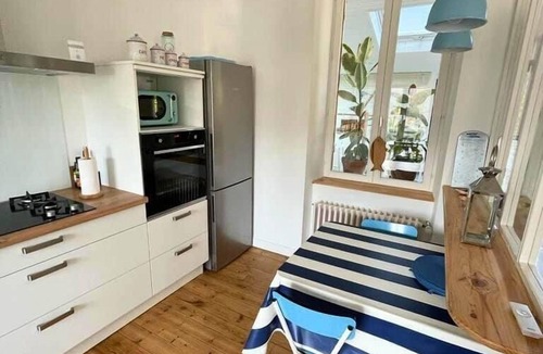 Saint-Quay-Portrieux House | House 6 p.,100 m beach, all on foot, garden, wifi