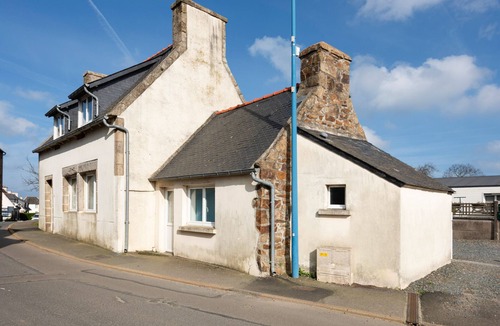 Trevou-Treguignec House | House for 5 people 900m from the beach