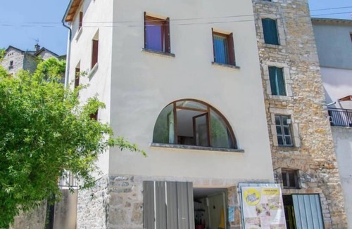 Les Vignes House | House