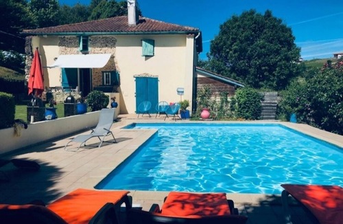 Hasparren House | House in the Basque Country for 6 People, near Espelette