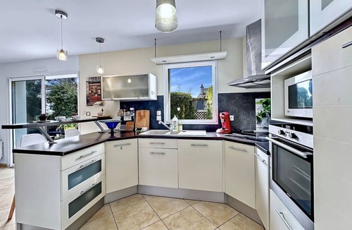 Saint-Marc House | House near beach with garden PMR room