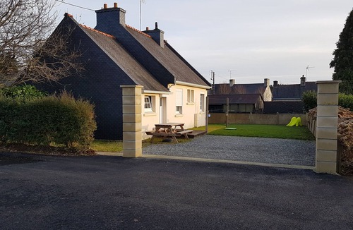 Mousteru Cottage | HOUSE TOURISM BETWEEN LAND AND SEA