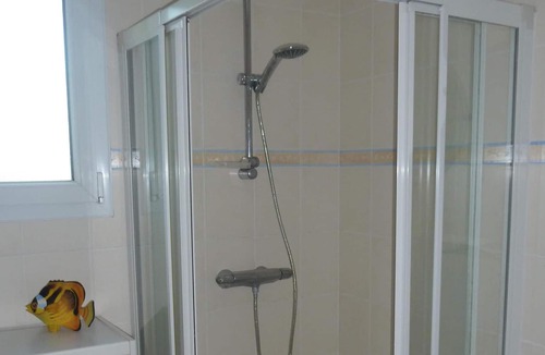Surzur House | House / Villa - Surzur