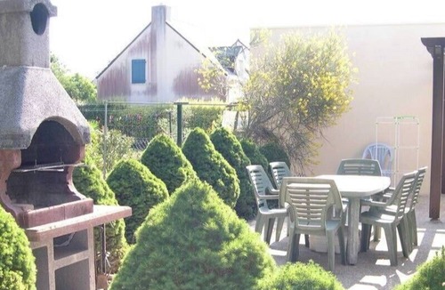 Mesquer House | House with garden near the sea in Mesquer