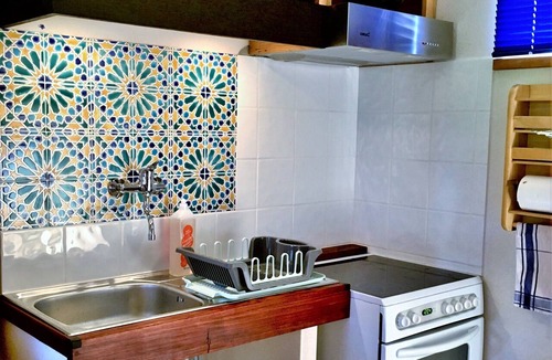 Sonnac House | House with outdoor space and hiking trails, in a peaceful and quiet setting.