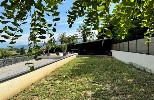 La Motte-Servolex House | House with spa, 6 minutes from Lac du Bourget